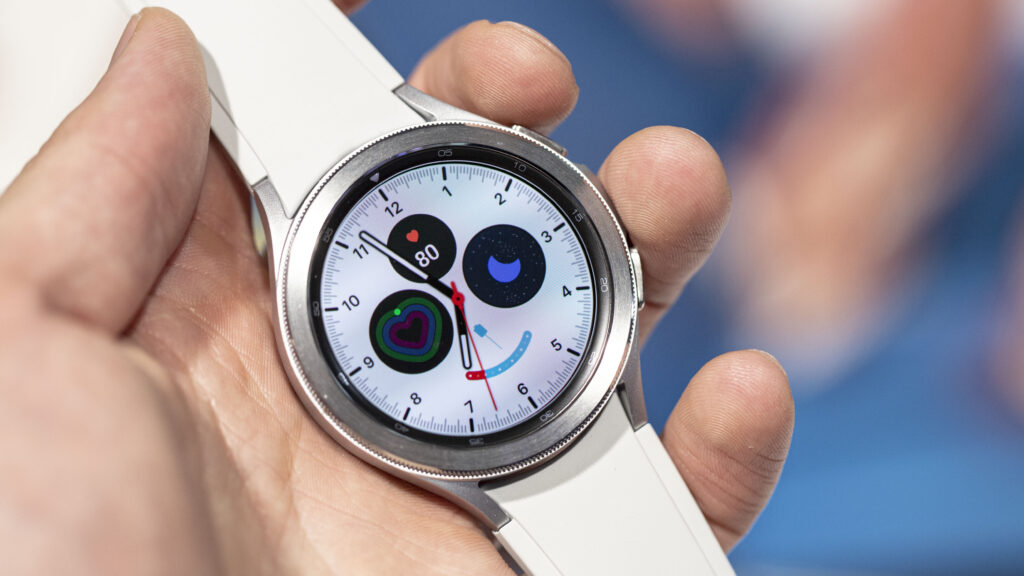 Samsung’s Galaxy Watch 4 (Classic) Receives Next-to-Last Major Update